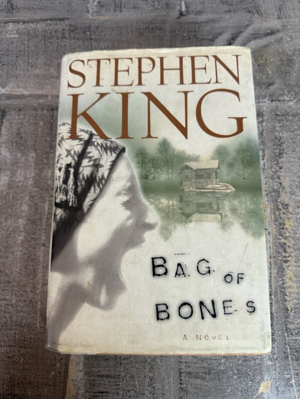 Bag of Bones by Stephen King (1998, Hardcover)